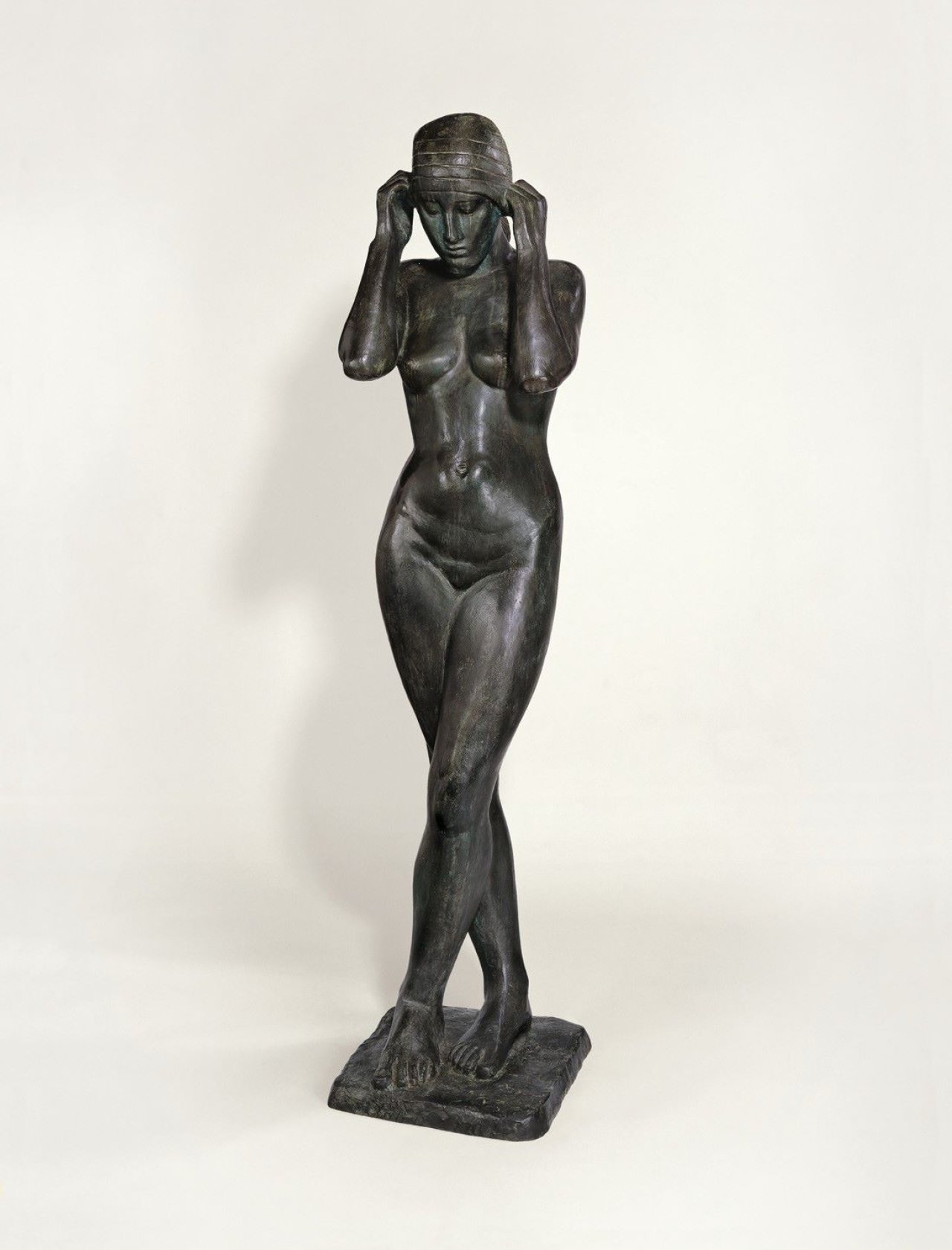 Auf diesem Bild ist das folgende Kunstwerk zu sehen: Gerhard Marcks. „Schwimmerin II“. 1938.