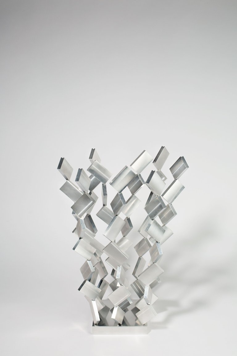 Auf diesem Bild ist das folgende Kunstwerk zu sehen: Radoslav Kratina. Variabile. 1980er Jahre.