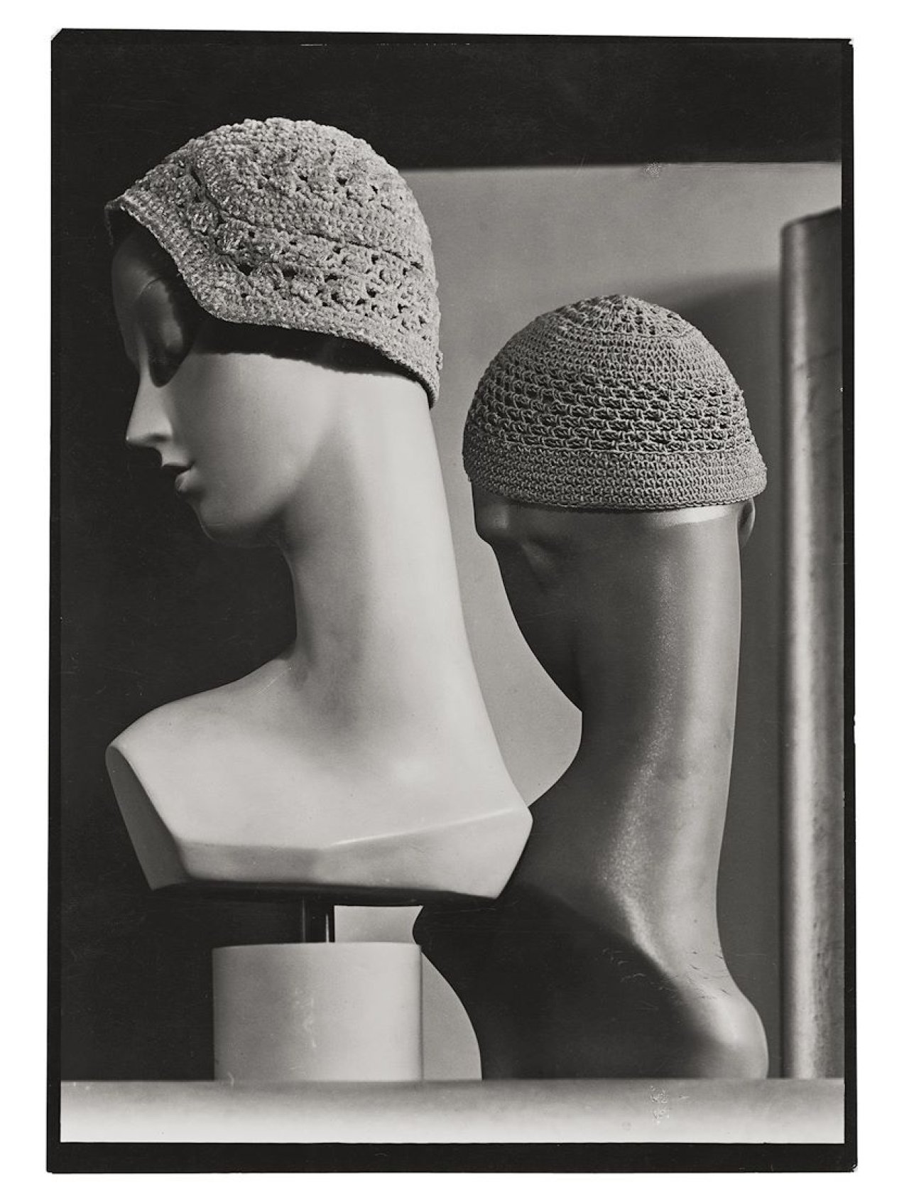 Auf diesem Bild ist das folgende Kunstwerk zu sehen: Marianne Breslauer. Ohne Titel. Um 1930.