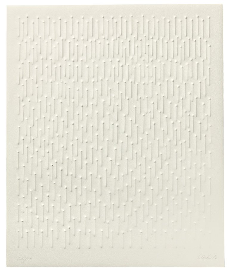 Auf diesem Bild ist das folgende Kunstwerk zu sehen: Günther Uecker. „Regen“. 1972.