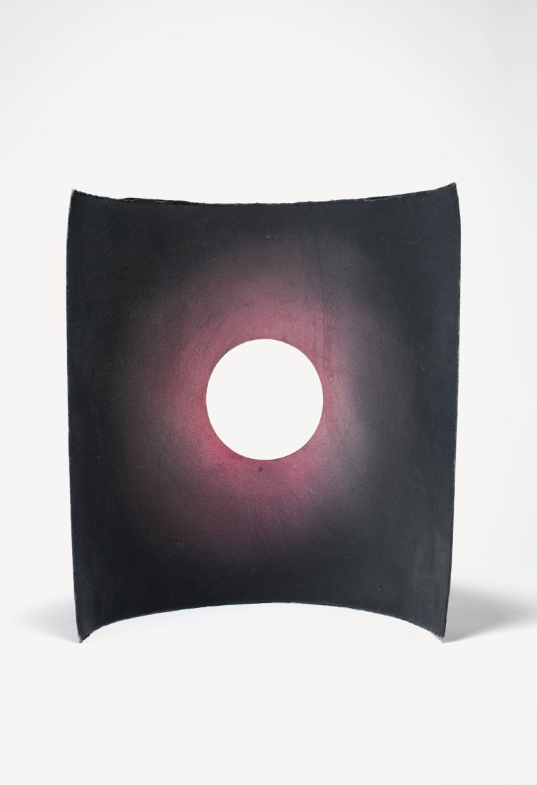 Auf diesem Bild ist das folgende Kunstwerk zu sehen: Anish Kapoor. „On the Horizon“. 2005.