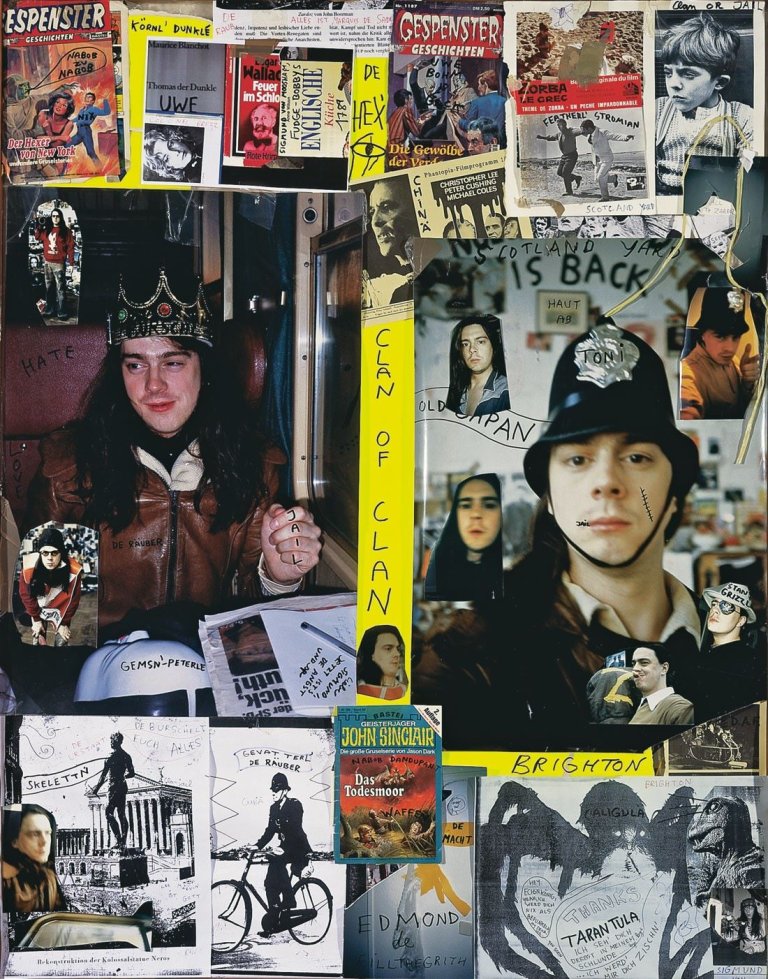 Auf diesem Bild ist das folgende Kunstwerk zu sehen: Jonathan Meese. „De-Hex - Clan of Clan“. 1998.