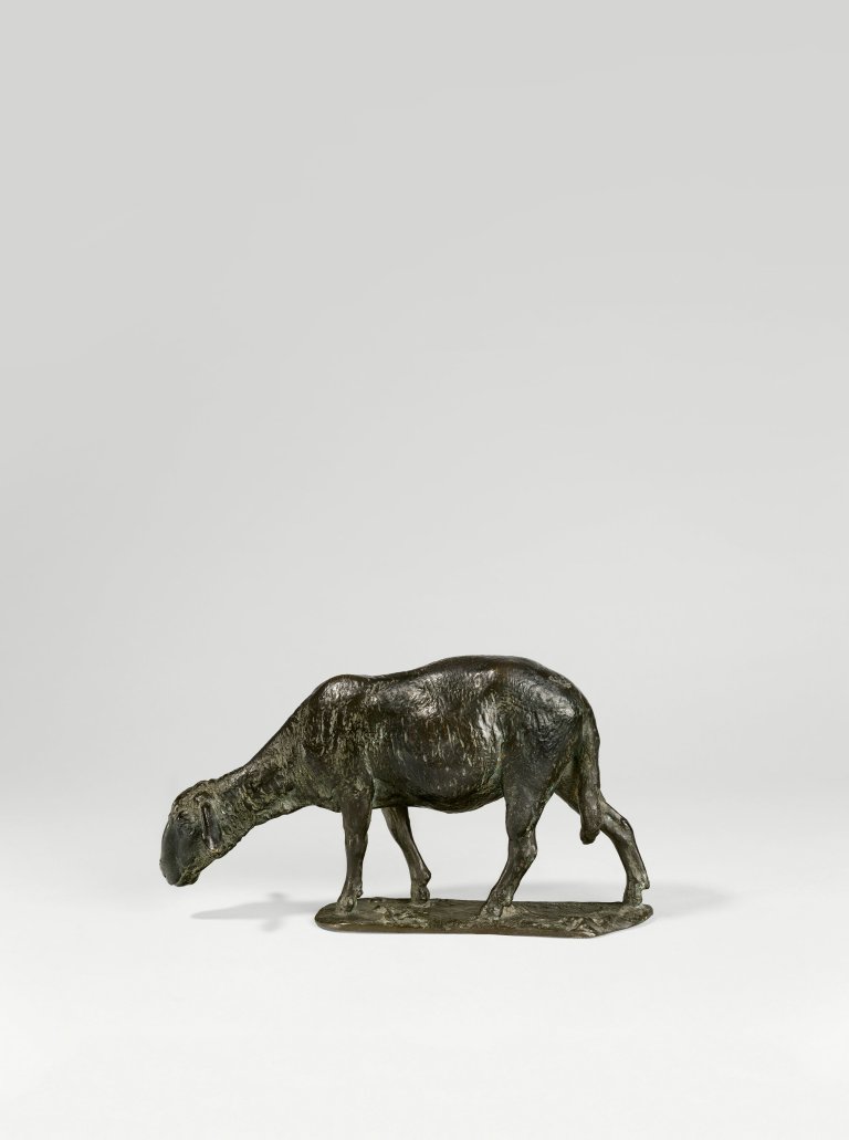 This picture shows the following artwork: August Gaul. ”Schaf”. 1901.