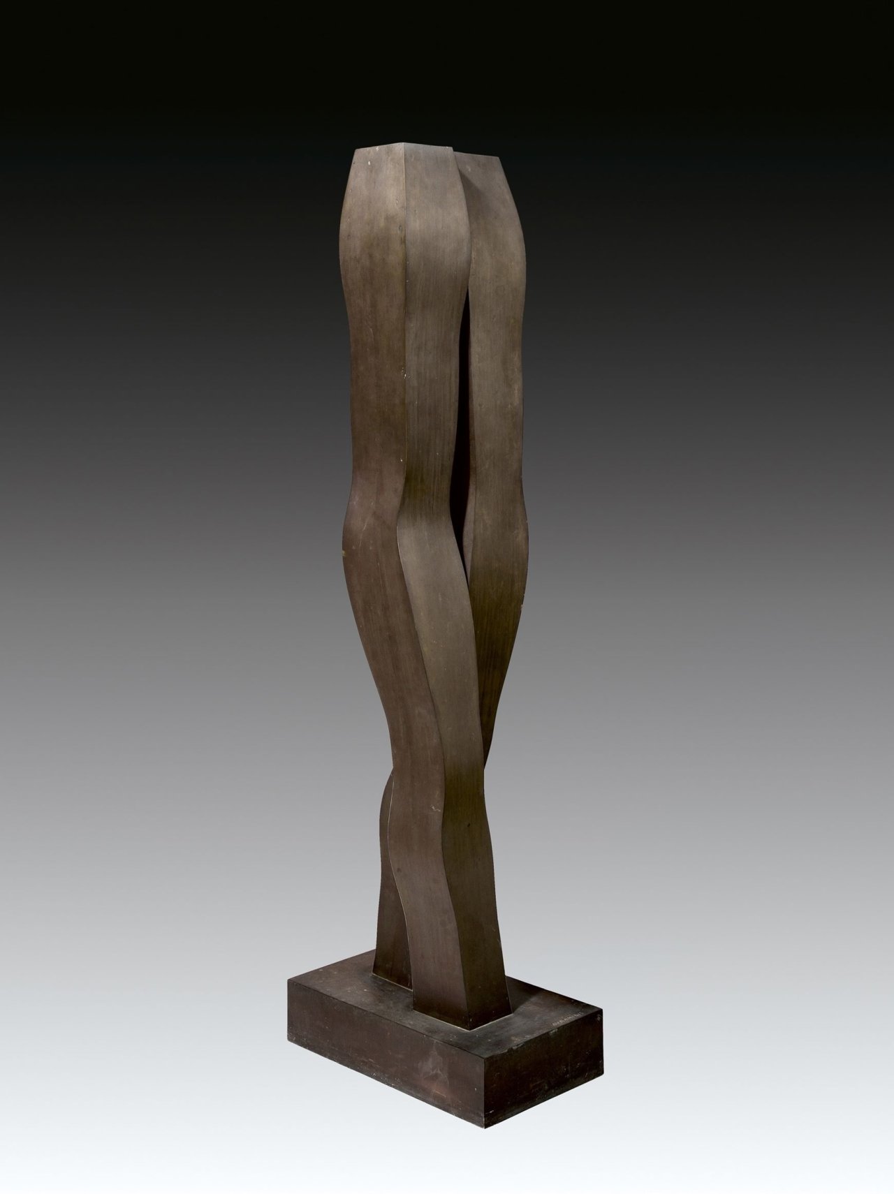 Auf diesem Bild ist das folgende Kunstwerk zu sehen: Joannis Avramidis. Schreitender. 1966/69.