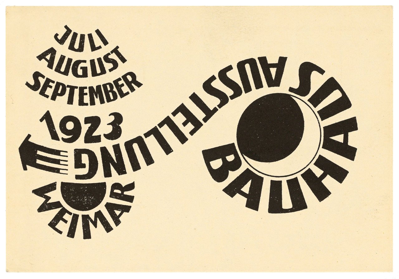 Auf diesem Bild ist das folgende Kunstwerk zu sehen: Ludwig Hirschfeld-Mack. „Bauhaus Ausstellung Weimar 1923 Juli August September“. 1923.