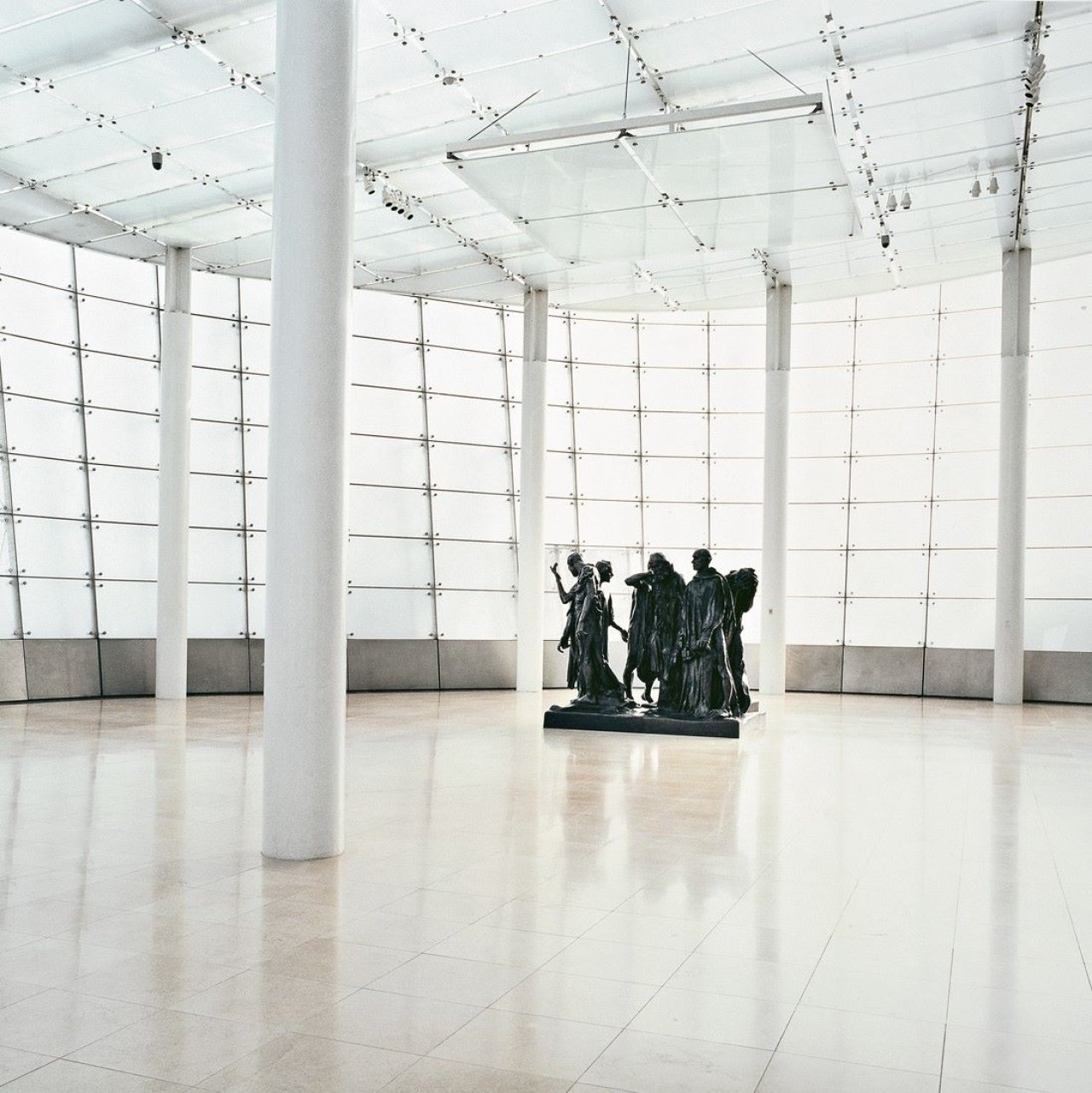 This picture shows the following artwork: Candida Höfer. Rodin Gallery Seoul II.. 2001.