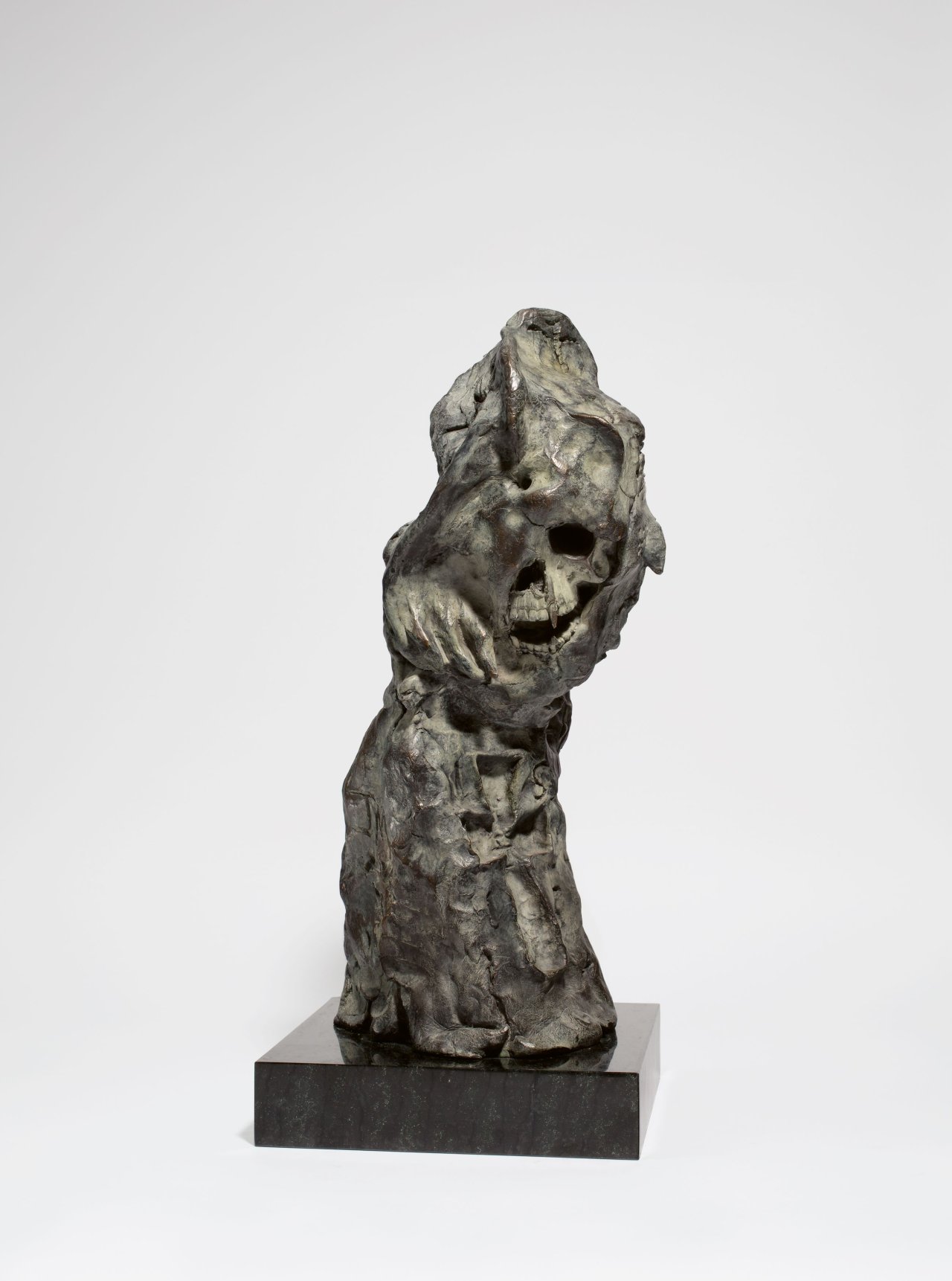 Auf diesem Bild ist das folgende Kunstwerk zu sehen: Jonathan Meese. Soldier of Fortune “Humphrey”. 2003.