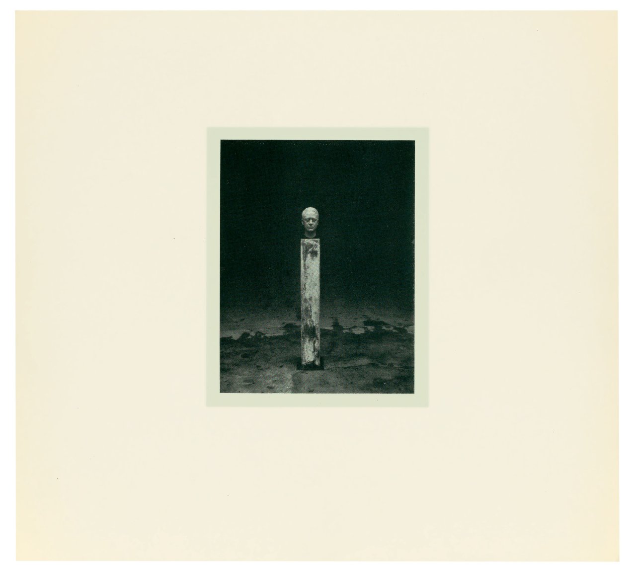 Auf diesem Bild ist das folgende Kunstwerk zu sehen:  Mappenwerk. „Grafik des Kapitalistischen Realismus“. 1971.