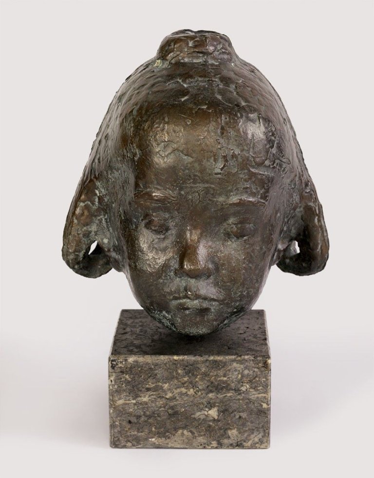 Auf diesem Bild ist das folgende Kunstwerk zu sehen: Bernhard Heiliger. „Kinderkopf Angelika (Kopf A.W.)“. 1948.
