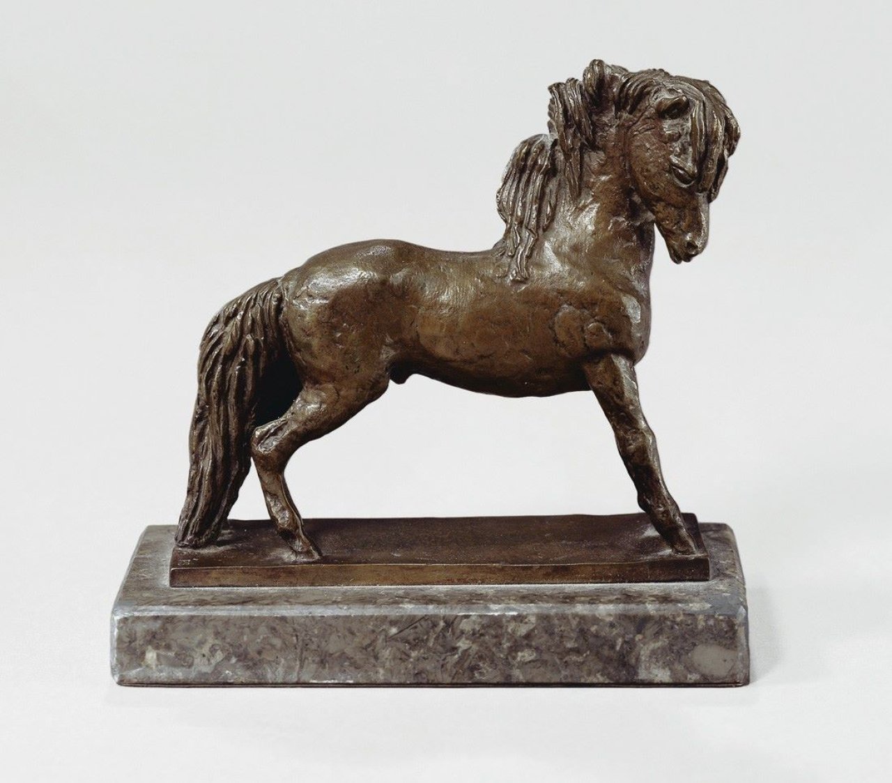 Auf diesem Bild ist das folgende Kunstwerk zu sehen: Renée Sintenis. „Ponyhäuptling“. 1940.