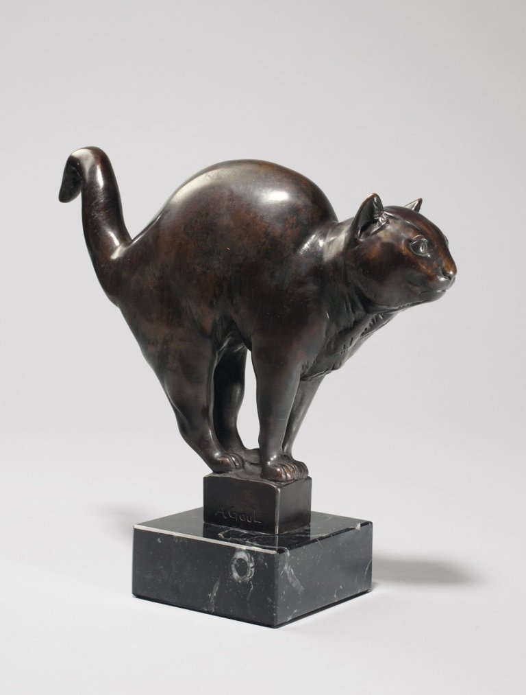 This picture shows the following artwork: August Gaul. „Katze“. 1901.