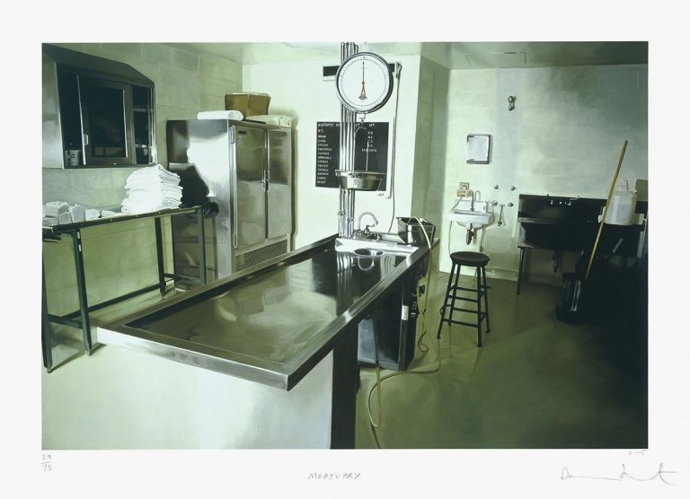 Auf diesem Bild ist das folgende Kunstwerk zu sehen: Damien Hirst. „Mortuary“. 2005.