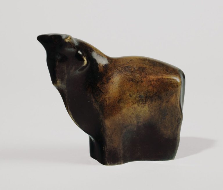 Auf diesem Bild ist das folgende Kunstwerk zu sehen: Karl Hartung. „Stier“. Um 1939/45.