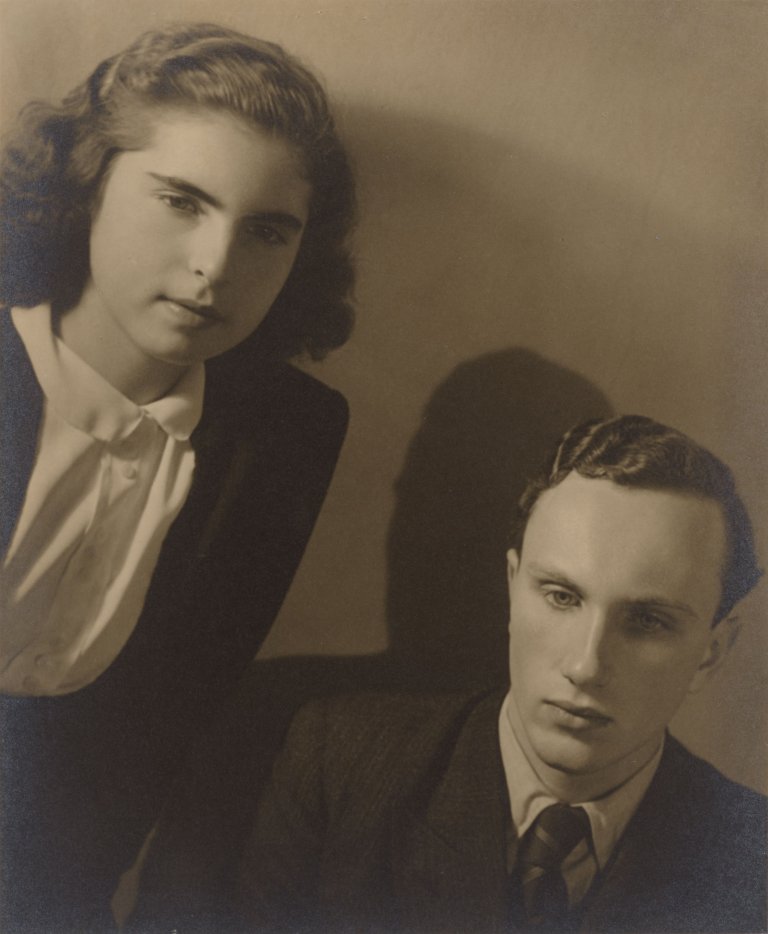 Auf diesem Bild ist das folgende Kunstwerk zu sehen: Jaromír Funke. Otokar und Jana Štorch. 1934.