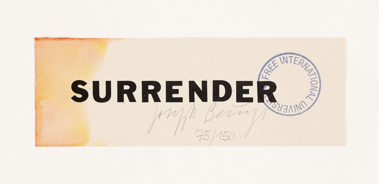 This picture shows the following artwork: Joseph Beuys. „Surrender II“. 1977.