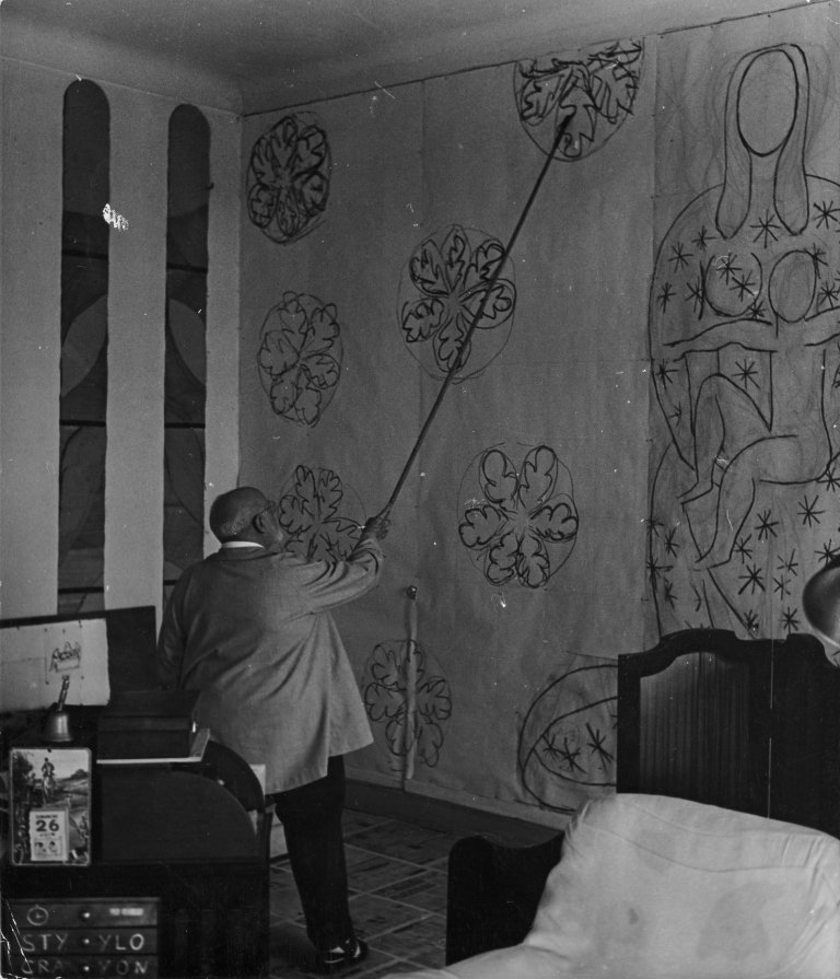 Auf diesem Bild ist das folgende Kunstwerk zu sehen: Lucien Hervé. Henri Matisse, Hotel Regina, Nizza. 1949.