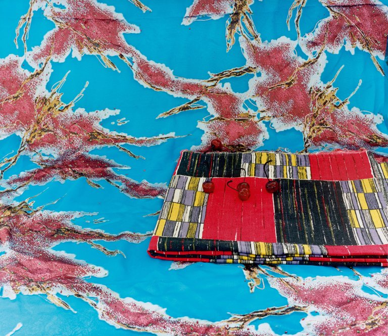 Auf diesem Bild ist das folgende Kunstwerk zu sehen: Annette Kelm. „Untitled“. 2009.