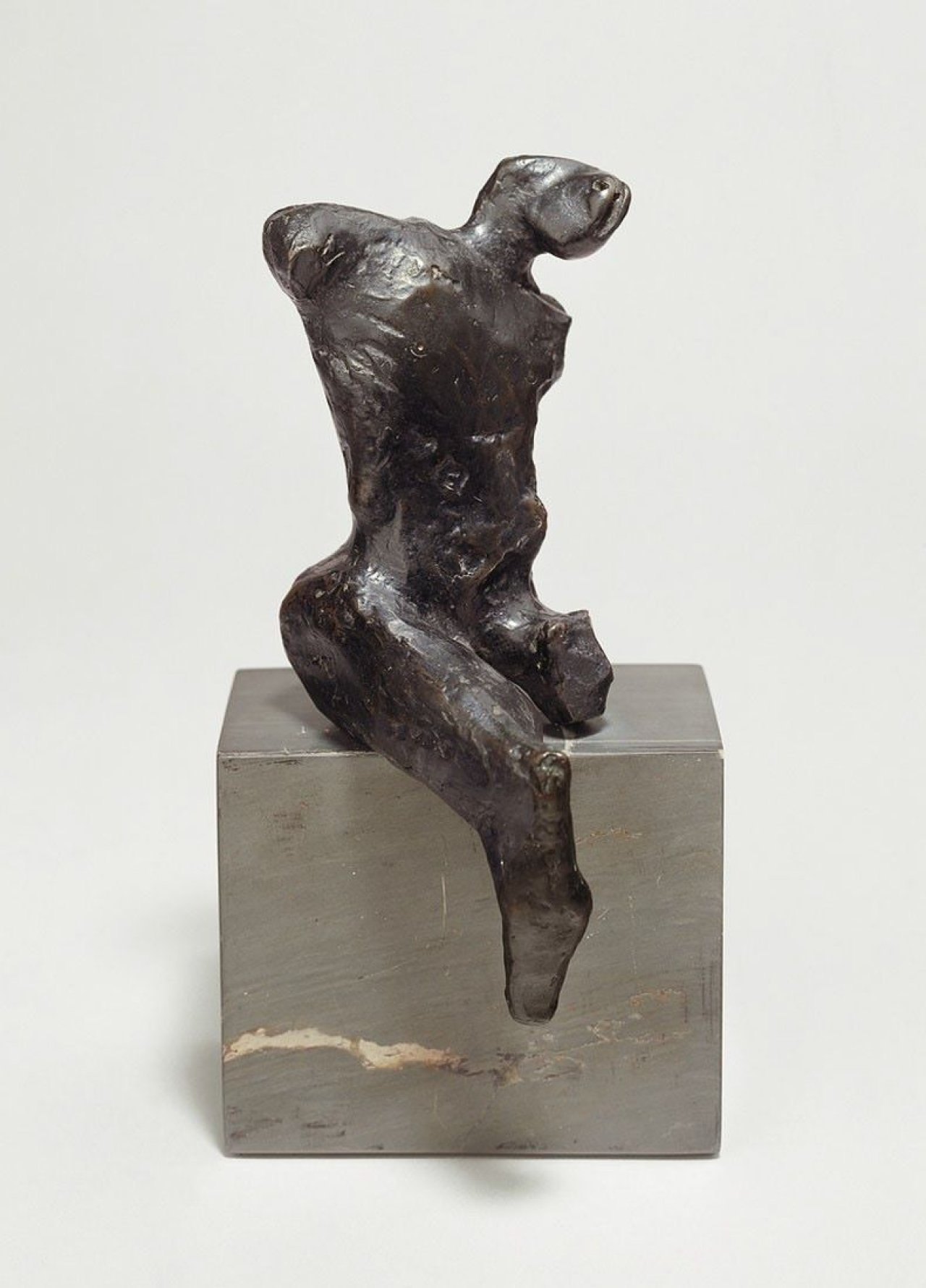 Auf diesem Bild ist das folgende Kunstwerk zu sehen: Henry Moore. „Maquette for Warrior without shield“. 1952/53.
