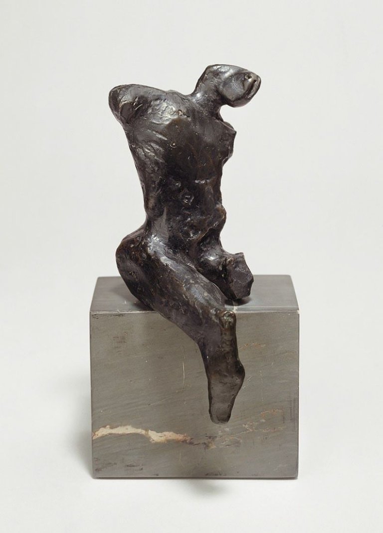 Auf diesem Bild ist das folgende Kunstwerk zu sehen: Henry Moore. „Maquette for Warrior without shield“. 1952/53.