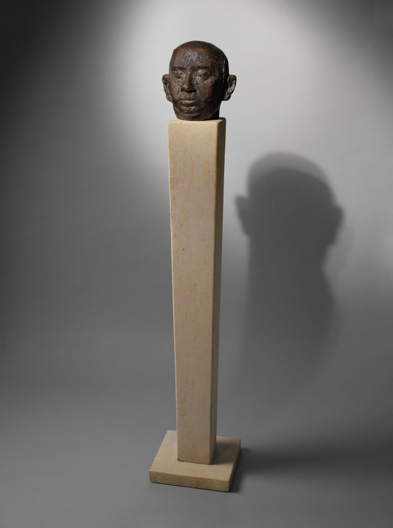 Auf diesem Bild ist das folgende Kunstwerk zu sehen: Gustav Seitz. Portraitkopf Hanns Eislers (1898–1962). 1952.