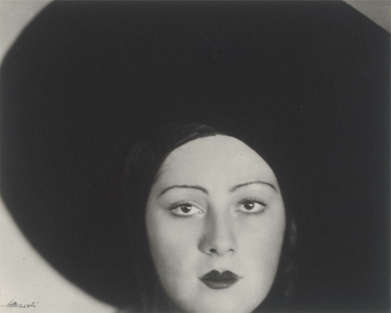 Auf diesem Bild ist das folgende Kunstwerk zu sehen: Lotte Jacobi. Die Tänzerin Niura Norskaya, Berlin. 1929.