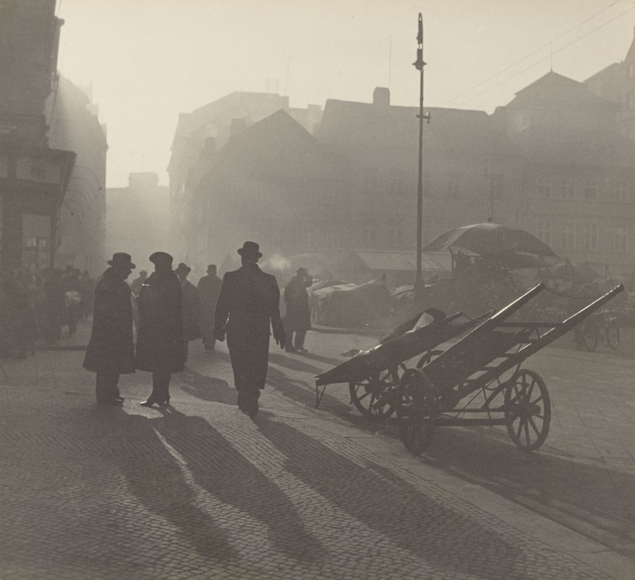 Catalog image of „Jitro na Uhelném trhu. Le matin en vieille Prague“ (Morgen am Kohlenmarkt. Am …
