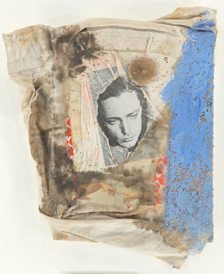 Auf diesem Bild ist das folgende Kunstwerk zu sehen: Michael Buthe. Ohne Titel. 1977.