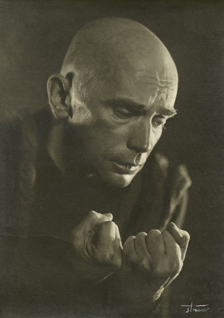 Auf diesem Bild ist das folgende Kunstwerk zu sehen: Liselotte Strelow. Harald Kreutzberg. 1943.