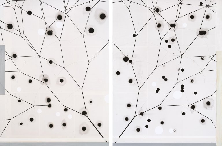 Auf diesem Bild ist das folgende Kunstwerk zu sehen: Carsten Nicolai. „Crystal Pfade“. 1999.