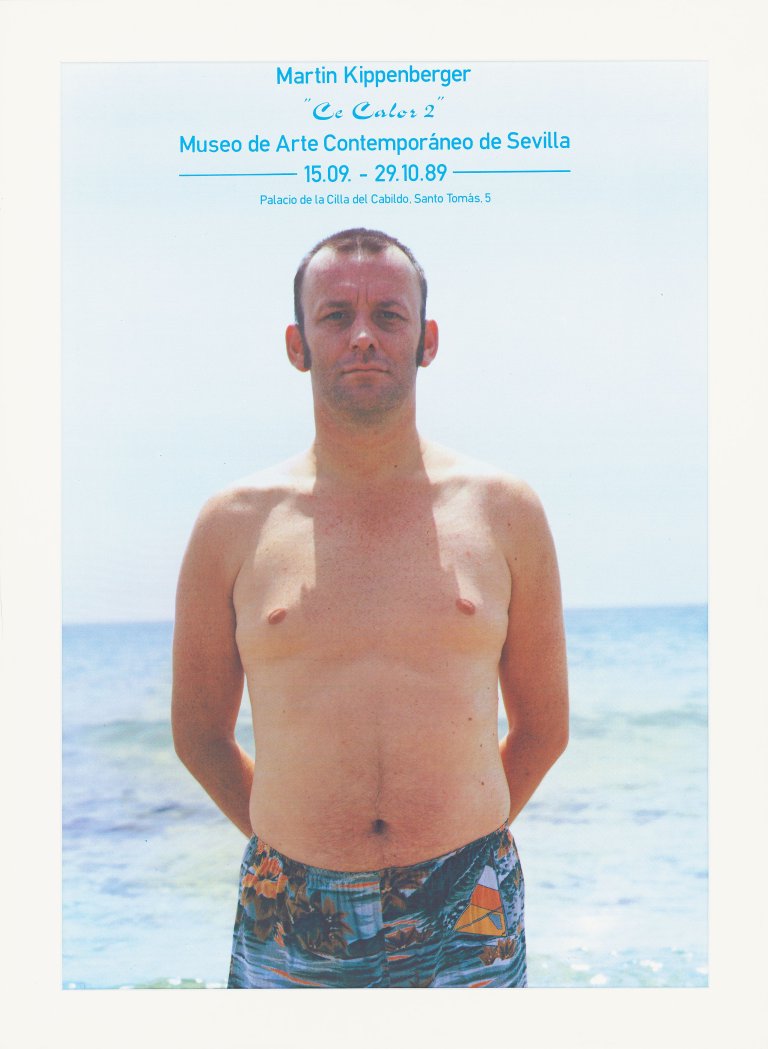 Auf diesem Bild ist das folgende Kunstwerk zu sehen: Martin Kippenberger. „Ce Calor 2“; „Happy to Be Gay“; „Grafica 1“. 1989 und 1993.