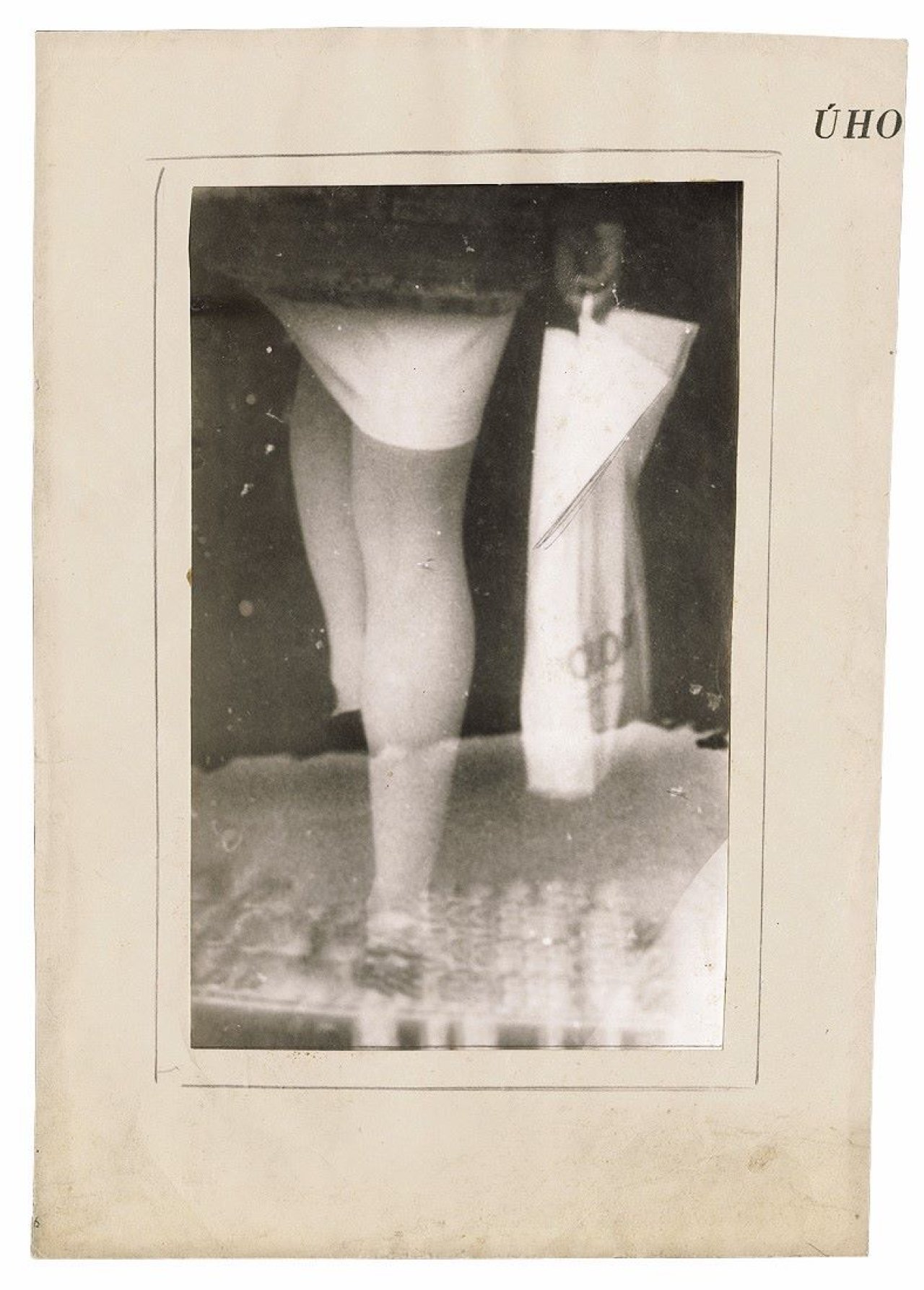 Auf diesem Bild ist das folgende Kunstwerk zu sehen: Miroslav Tichý. Ohne Titel. 1970er - 1980er Jahre.