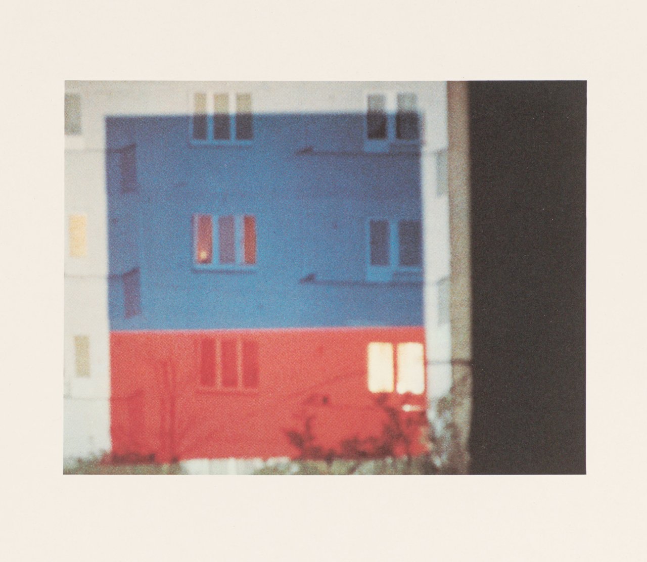 Auf diesem Bild ist das folgende Kunstwerk zu sehen: Blinky Palermo. „Projektion“. 1971.