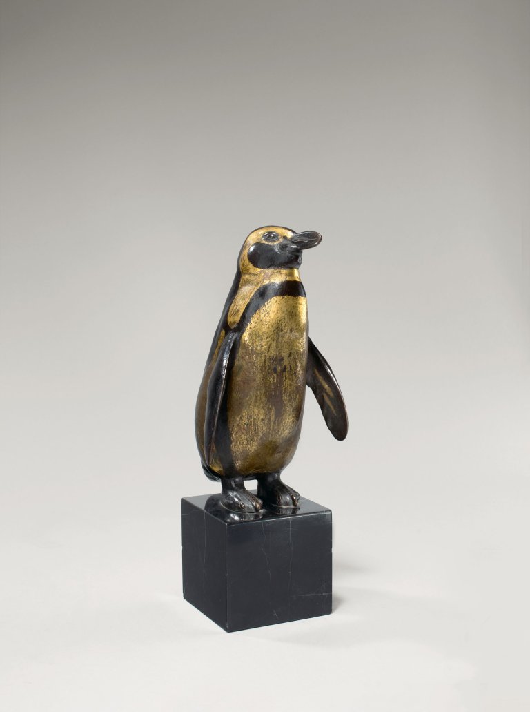This picture shows the following artwork: August Gaul. „Pinguin“. Circa 1914.