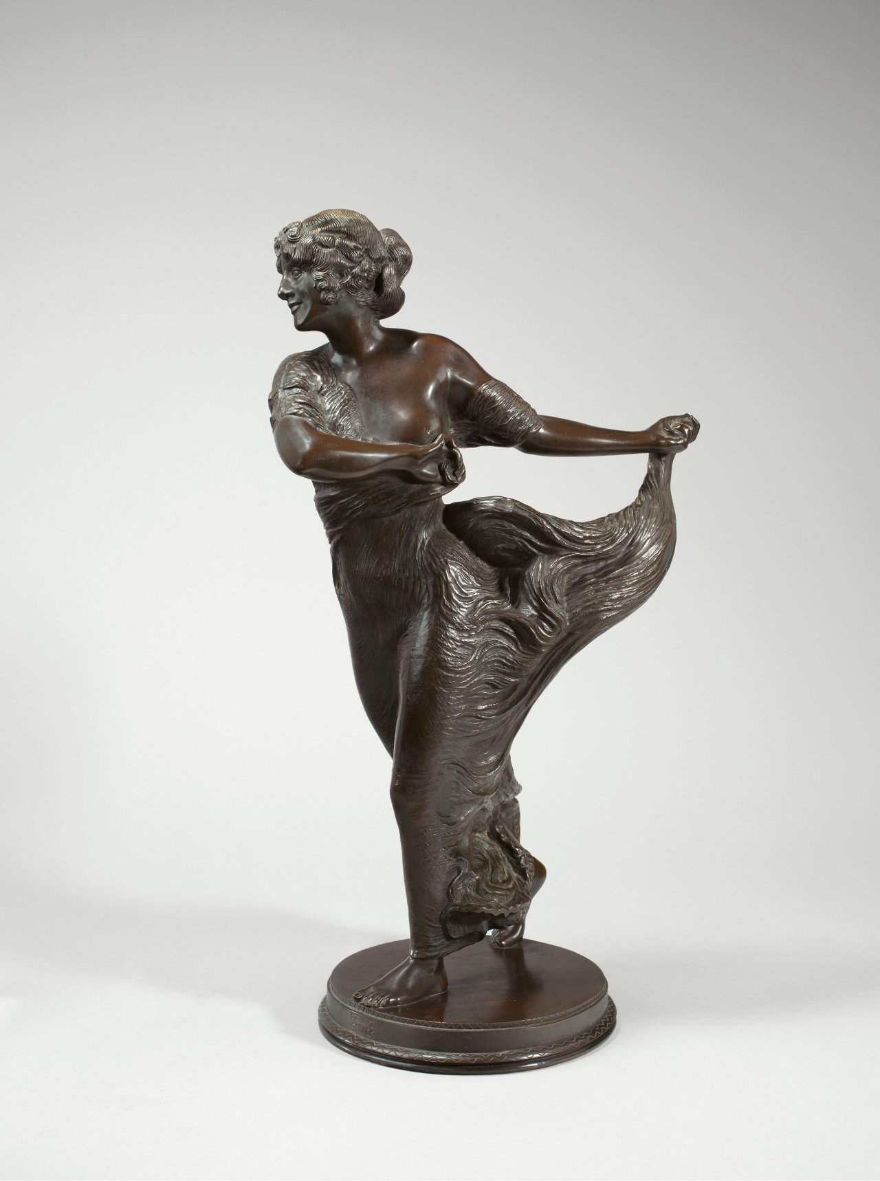 This picture shows the following artwork: Franz von Stuck. Tänzerin. 1897/98.