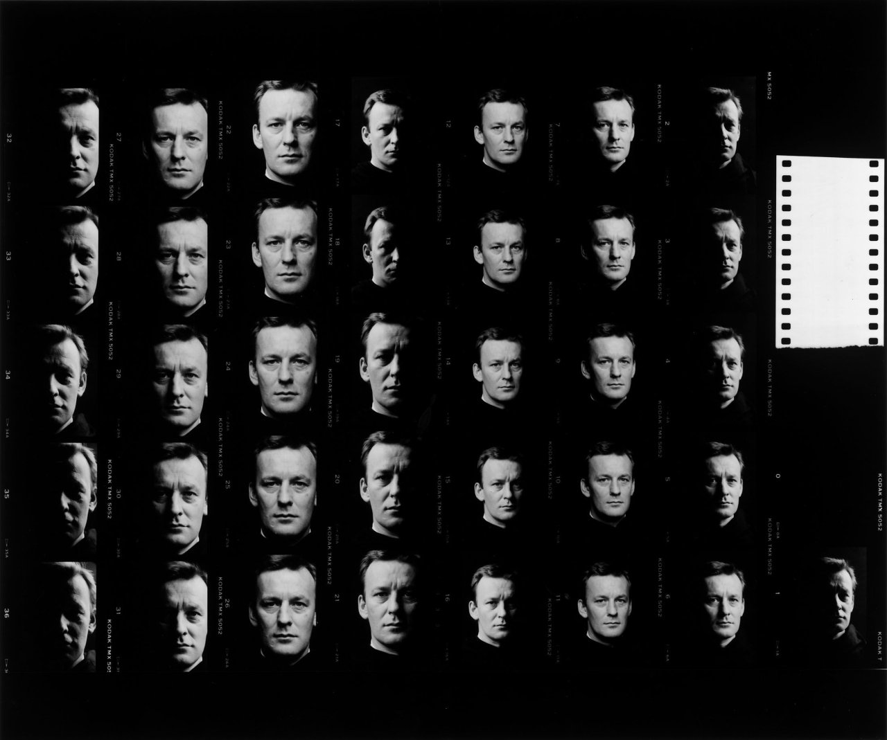 Auf diesem Bild ist das folgende Kunstwerk zu sehen: F.C. Gundlach. „Martin Kippenberger, Hamburg“. 1989.