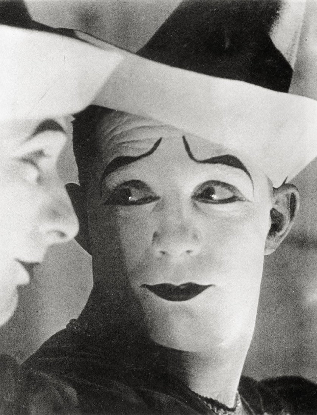 Auf diesem Bild ist das folgende Kunstwerk zu sehen: Sasha Stone (d.i. Aleksander Serge Steinsapir). Ohne Titel (Clowns). 1931.