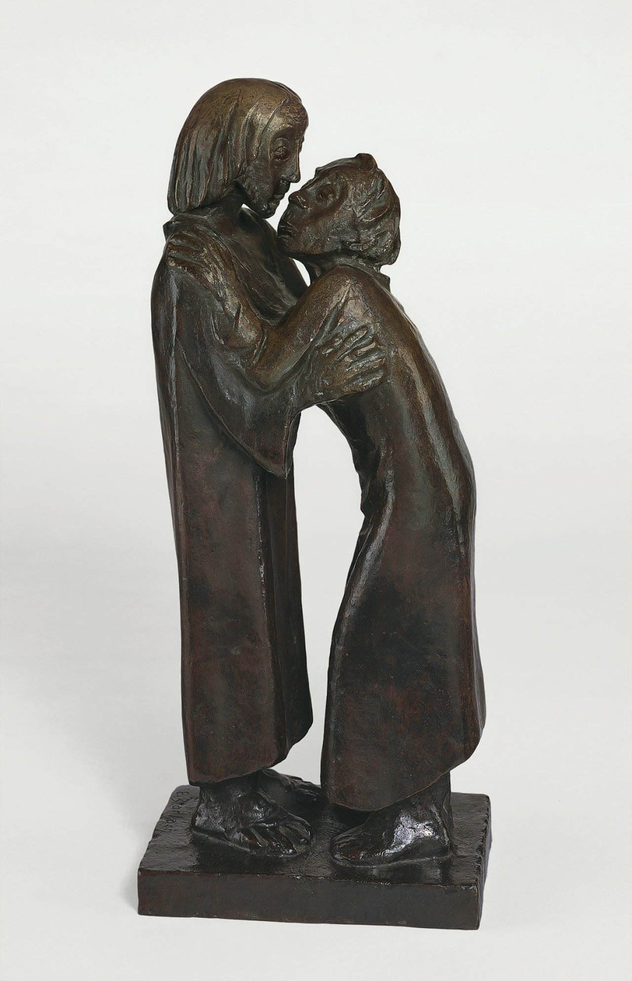 Auf diesem Bild ist das folgende Kunstwerk zu sehen: Ernst Barlach. „Das Wiedersehen“. 1926.