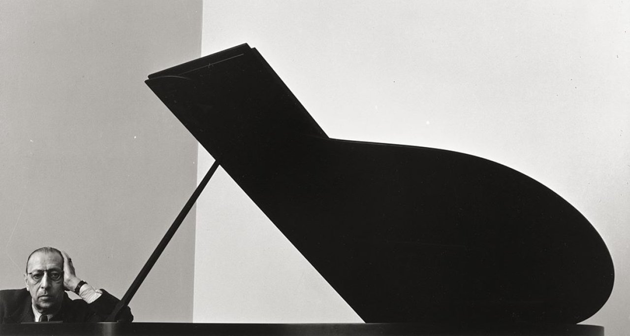 This picture shows the following artwork: Arnold Newman. „Igor Stravinsky, New York City“. 1946.