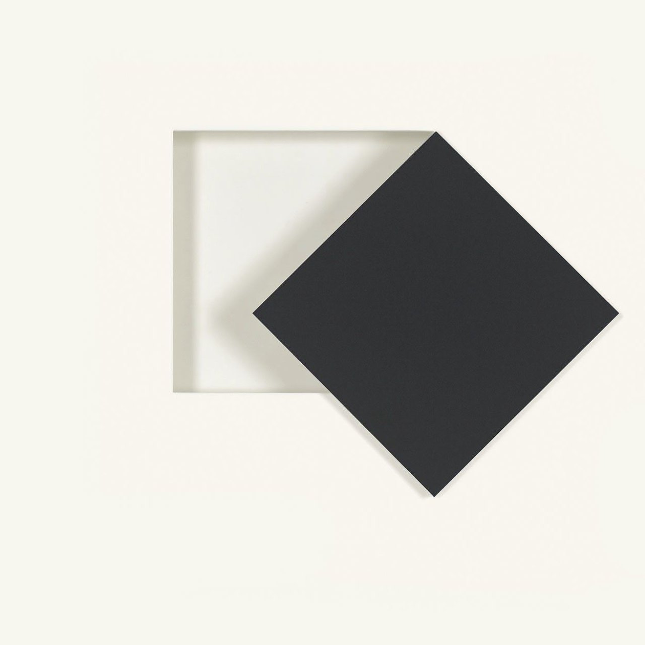 This picture shows the following artwork: Camille Graeser. „Aus der Ebene bewegt“. 1977.