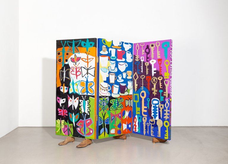 Auf diesem Bild ist das folgende Kunstwerk zu sehen: Johanna Dumet. „Great random collection“. 2021.