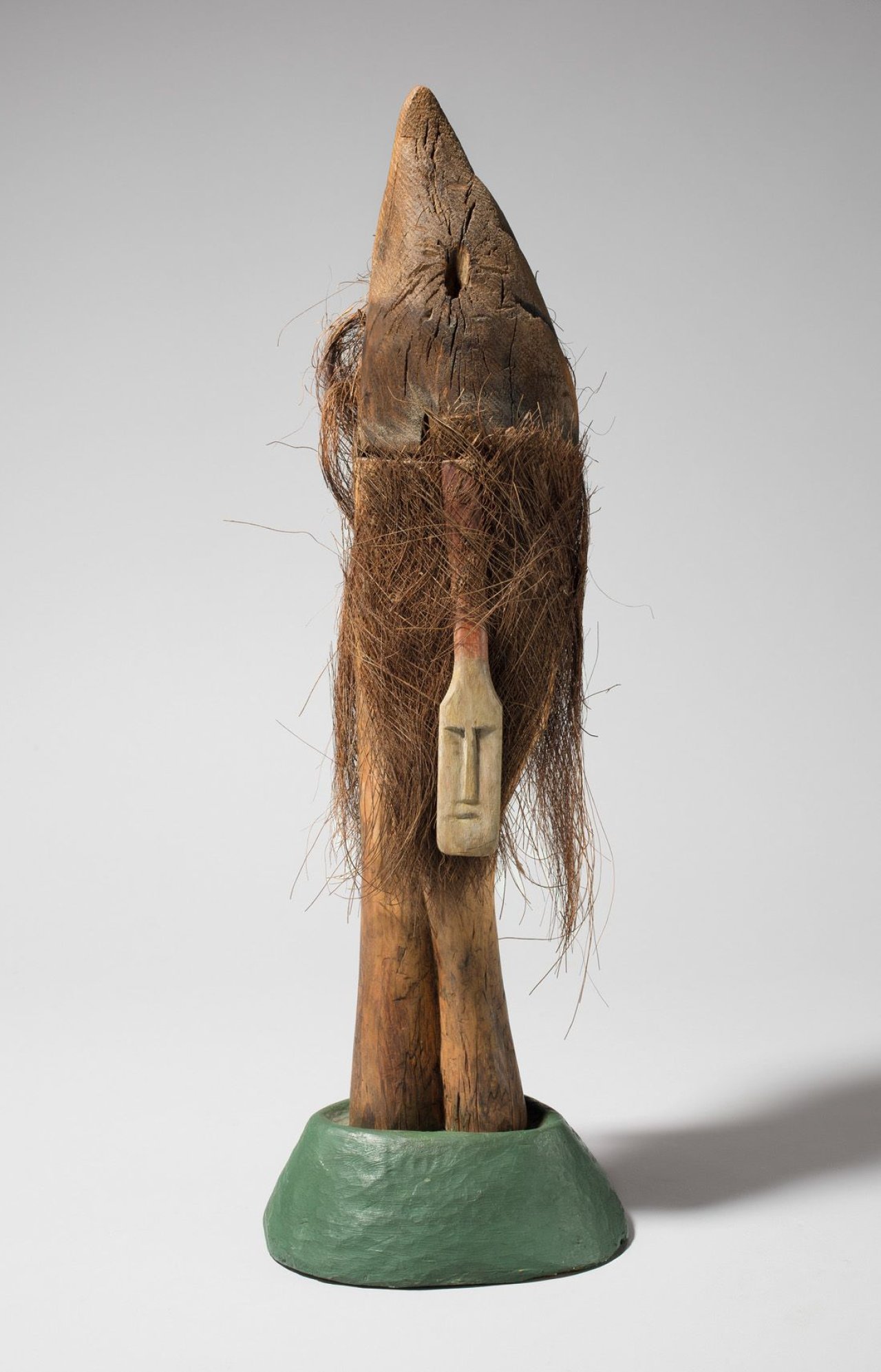 Auf diesem Bild ist das folgende Kunstwerk zu sehen: Meret Oppenheim. „Gartengeist“. 1971.