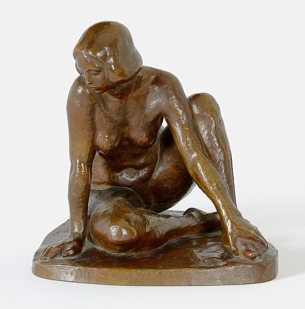 Auf diesem Bild ist das folgende Kunstwerk zu sehen: Carl Blümel. Sitzende. 1922.
