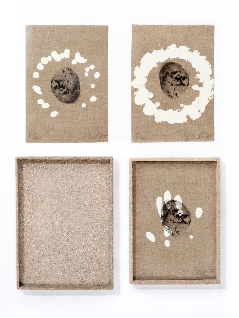 Auf diesem Bild ist das folgende Kunstwerk zu sehen: Günther Uecker. Ohne Titel (Handlung). 1974/75.