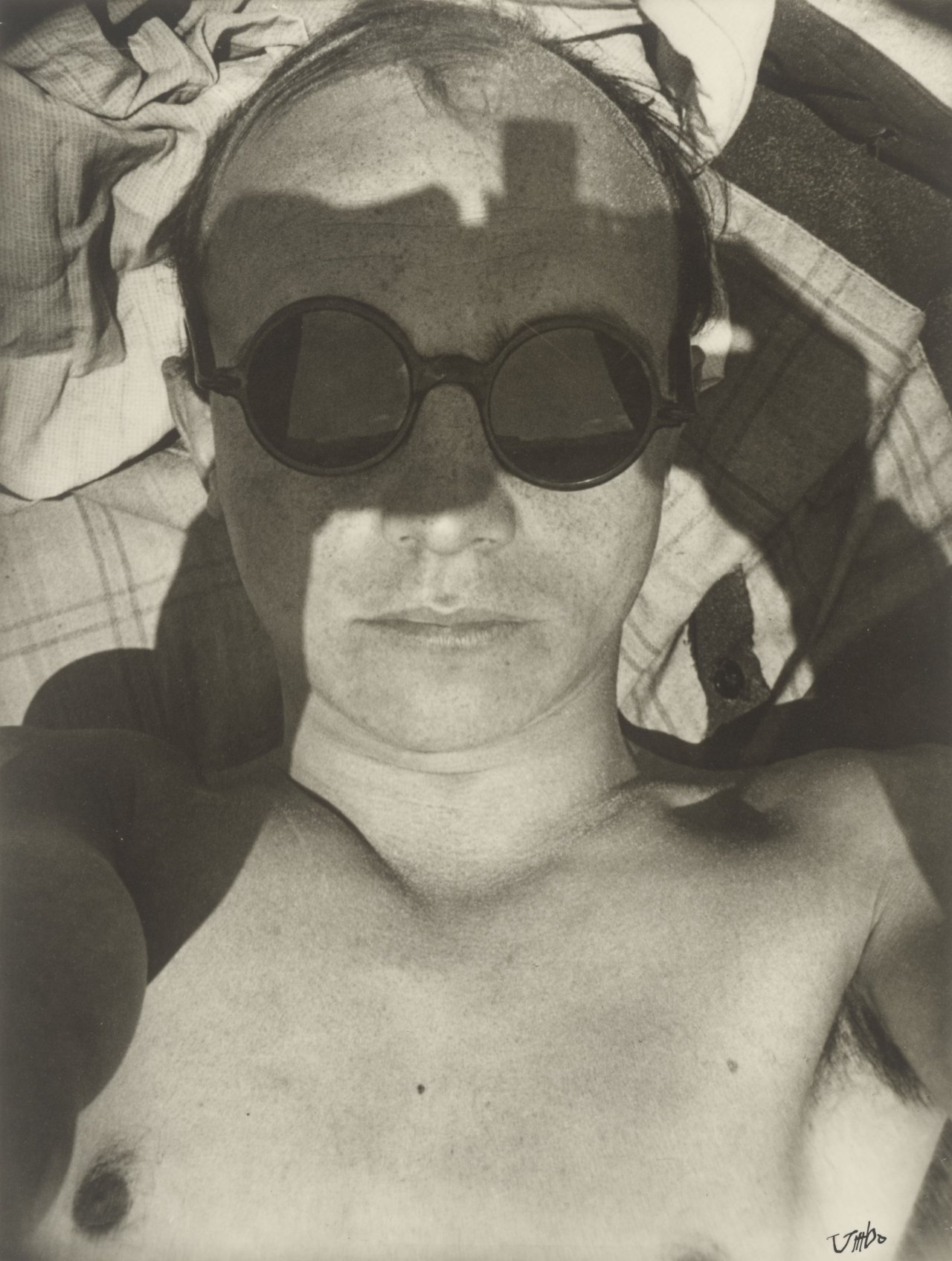 Auf diesem Bild ist das folgende Kunstwerk zu sehen:  Umbo (d.i. Otto Umbehr). Portfolio III. 1927/30.