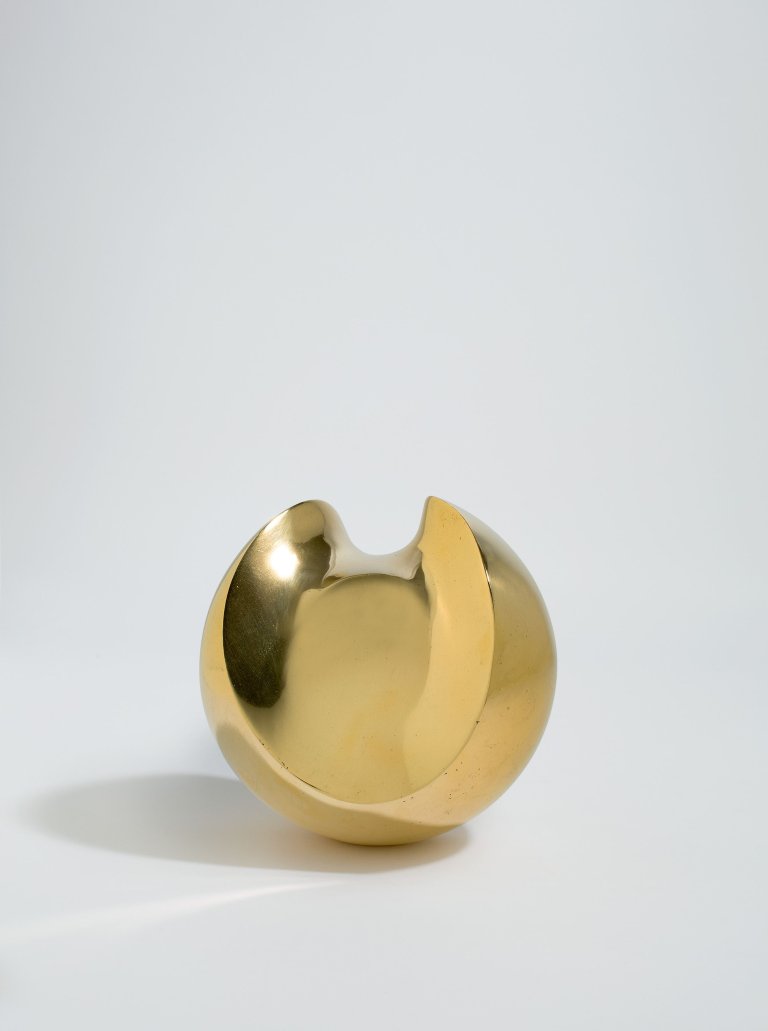 Auf diesem Bild ist das folgende Kunstwerk zu sehen: Karl Hartung. „Kugelform“. Um 1948/51.