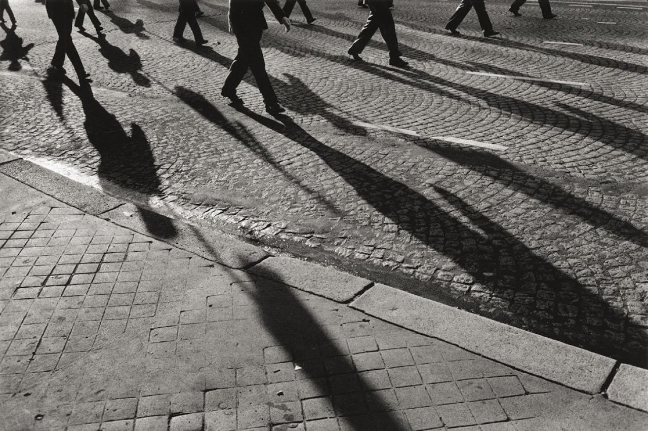 Auf diesem Bild ist das folgende Kunstwerk zu sehen: Josef Koudelka. Frankreich. 1980.