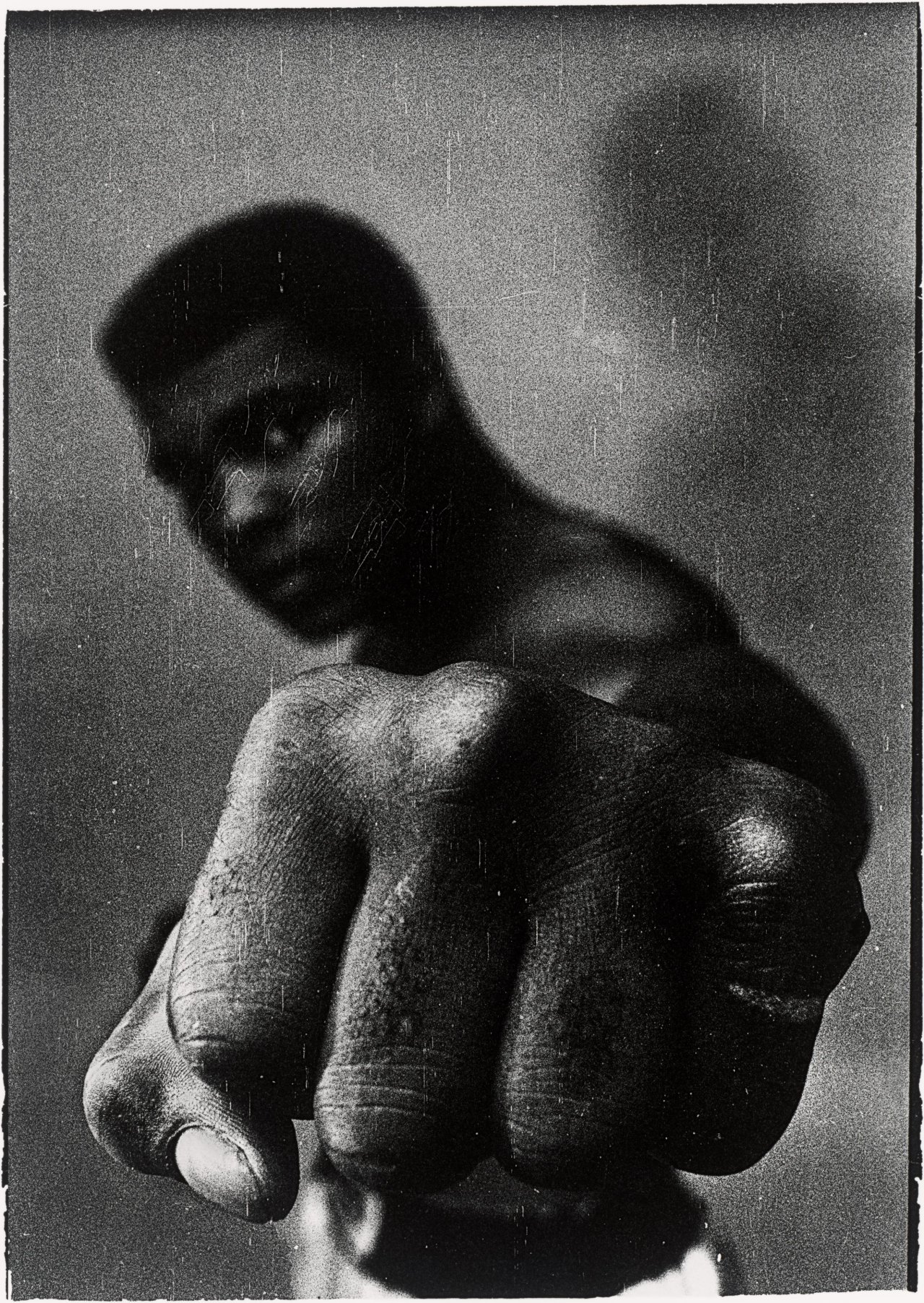 Auf diesem Bild ist das folgende Kunstwerk zu sehen: Thomas Hoepker. „Ali“, Chicago. 1966.