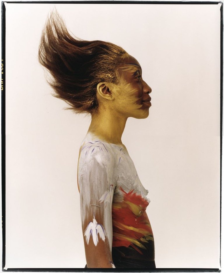 Auf diesem Bild ist das folgende Kunstwerk zu sehen: Annie Leibovitz. „Glenda, San Francisco“. 1993.