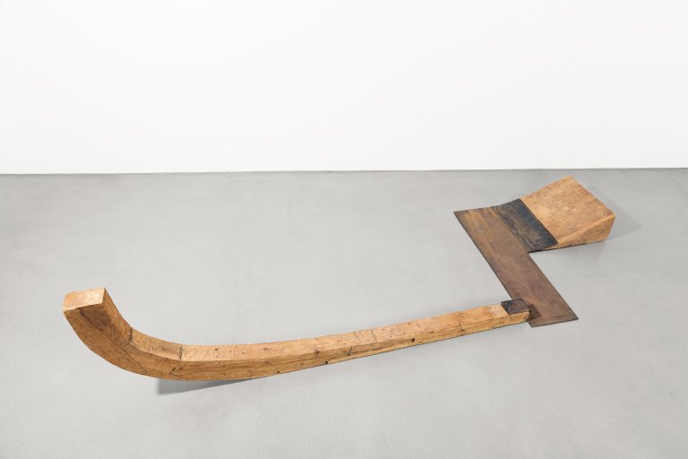 Auf diesem Bild ist das folgende Kunstwerk zu sehen: Franz Bernhard. „Figur 7“. 1970.