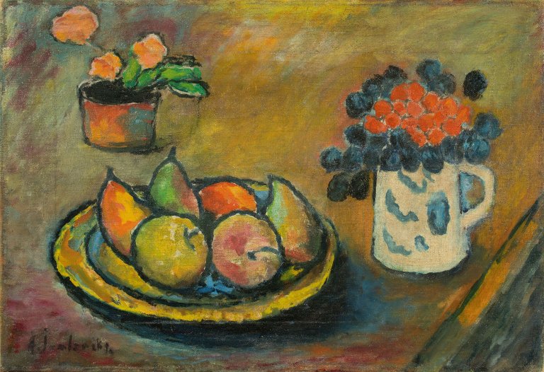 Auf diesem Bild ist das folgende Kunstwerk zu sehen: Alexej von Jawlensky. „Stilleben mit Birnen und Äpfeln“. Um 1909.